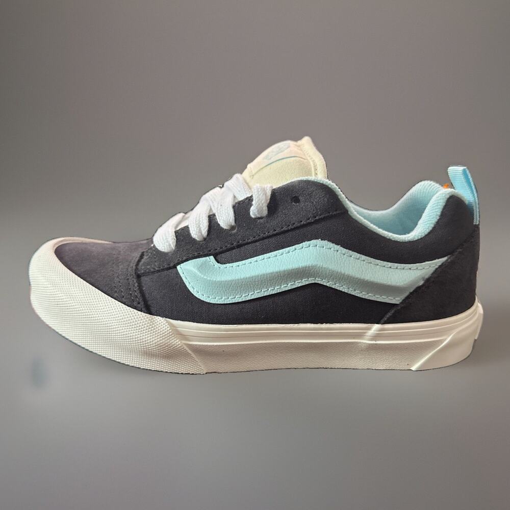 New Kids Size 2.5Y Vans Knu Skool Grey Blue Skate Shoes VN000CYUY31